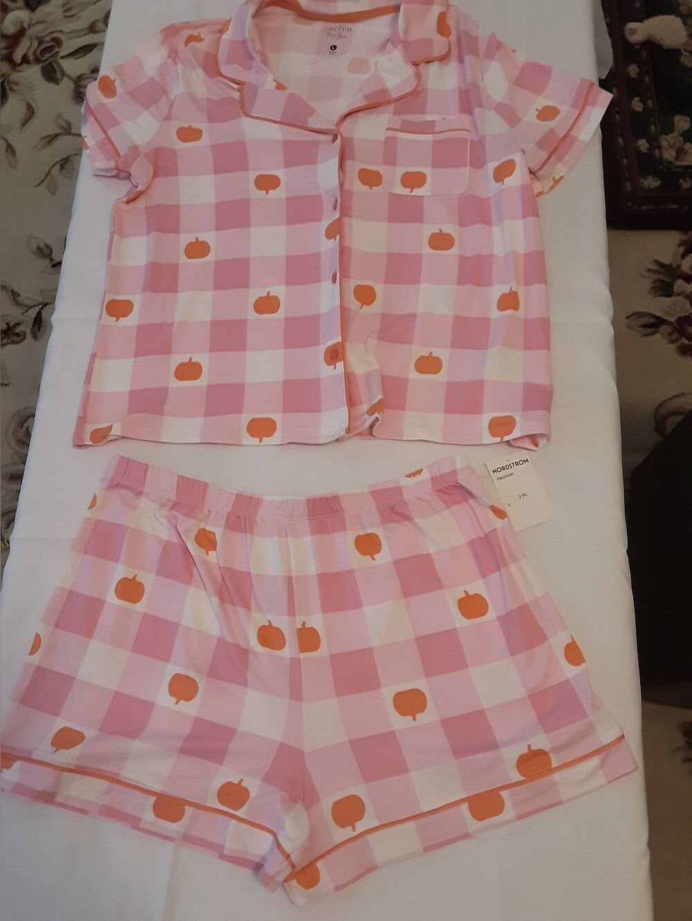 Jaclyn Pajama Shorts Set Size Large - New With Tags
